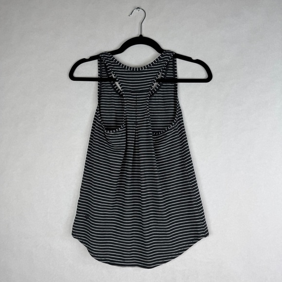 LULULEMON Love Tank *Pleated - Modern Stripe Black White - W1BUZS - Sz 2 - Picture 6 of 7
